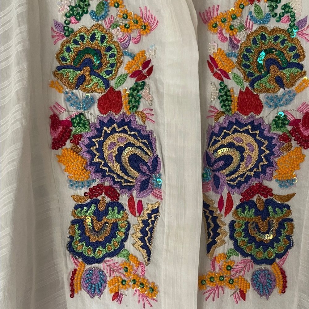 Etro White Blouse with Colorful Embroidery and beading - Picture 2 of 11